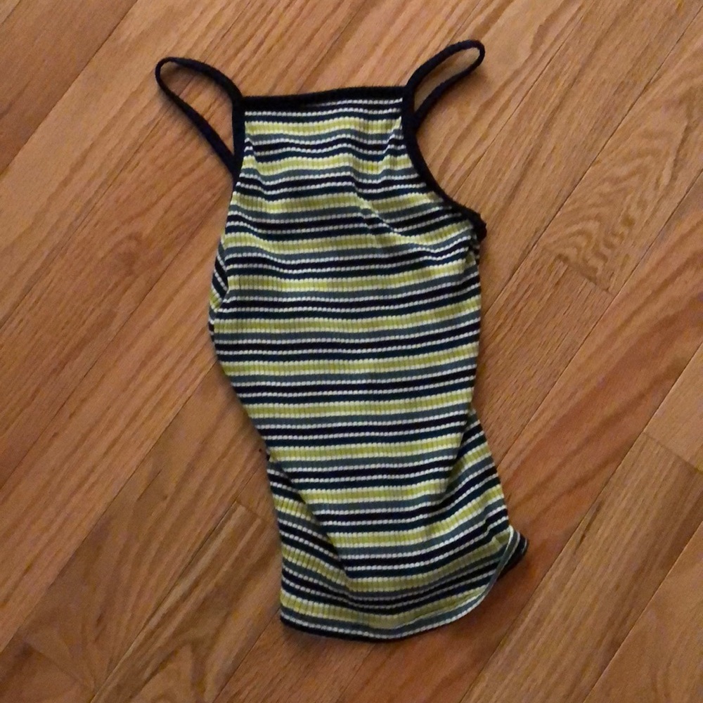 rue 21 tank